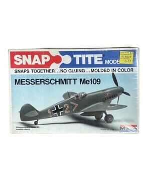 Vintage 1980 Monogram Snap Tite Messerschmitt Me109 Model Kit 1002 1:64 SEALED P